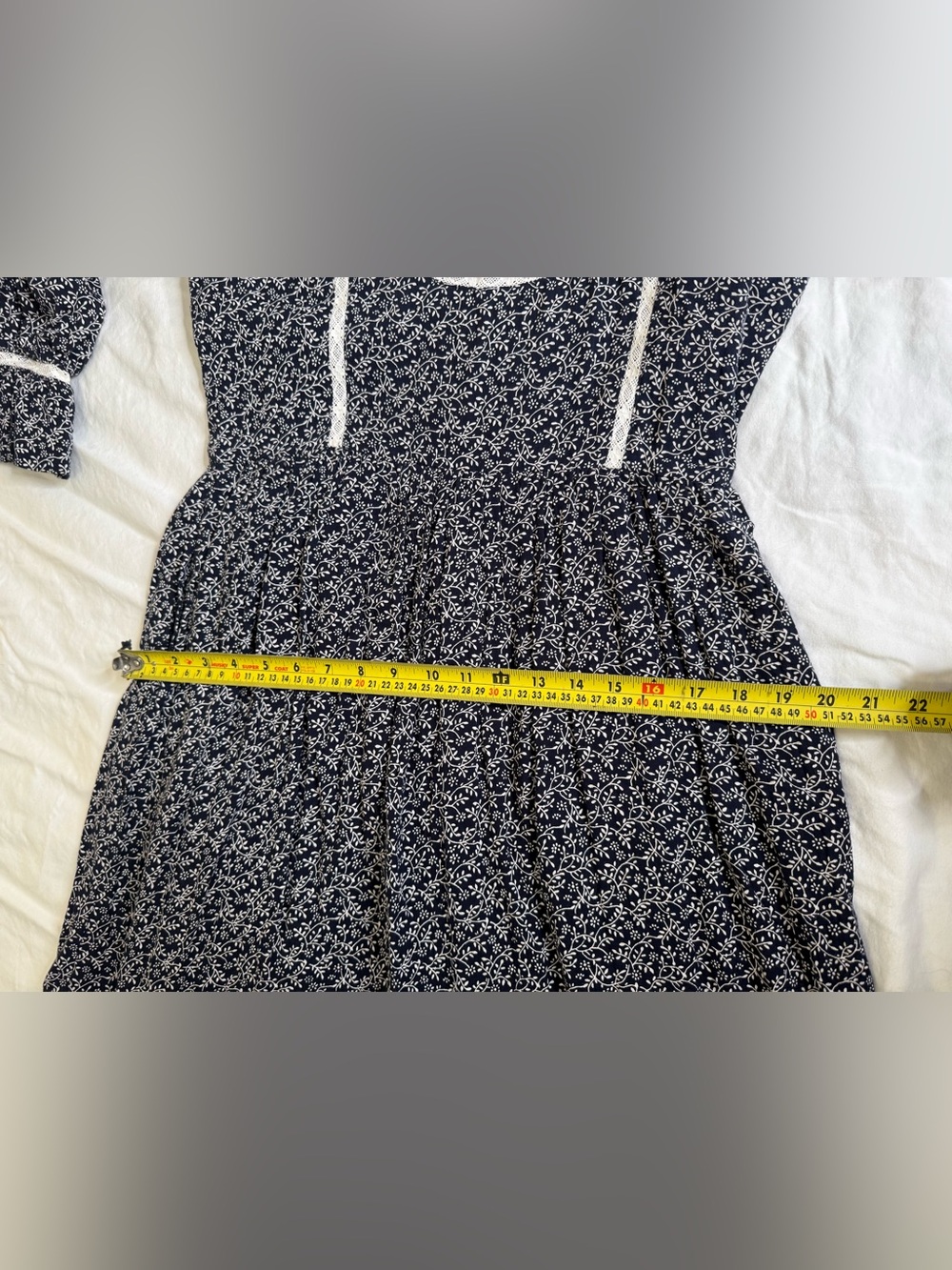 Meadows NWT Prairie Midi Dress Navy Floral Lace Cottagecore Romantic US 8 - Picture 13 of 13